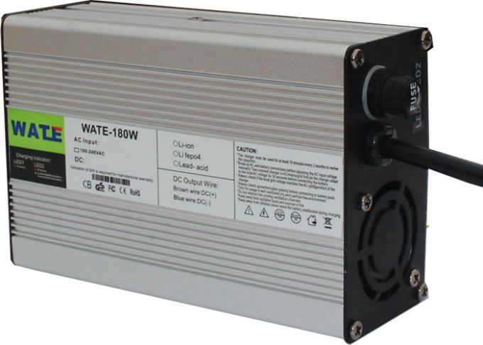 Laddare 24 V - 3 A - XLR kontakt